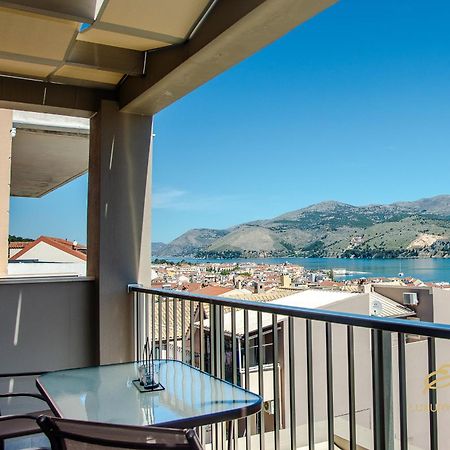 Emily'S Luxury Apartments Argostoli  Buitenkant foto