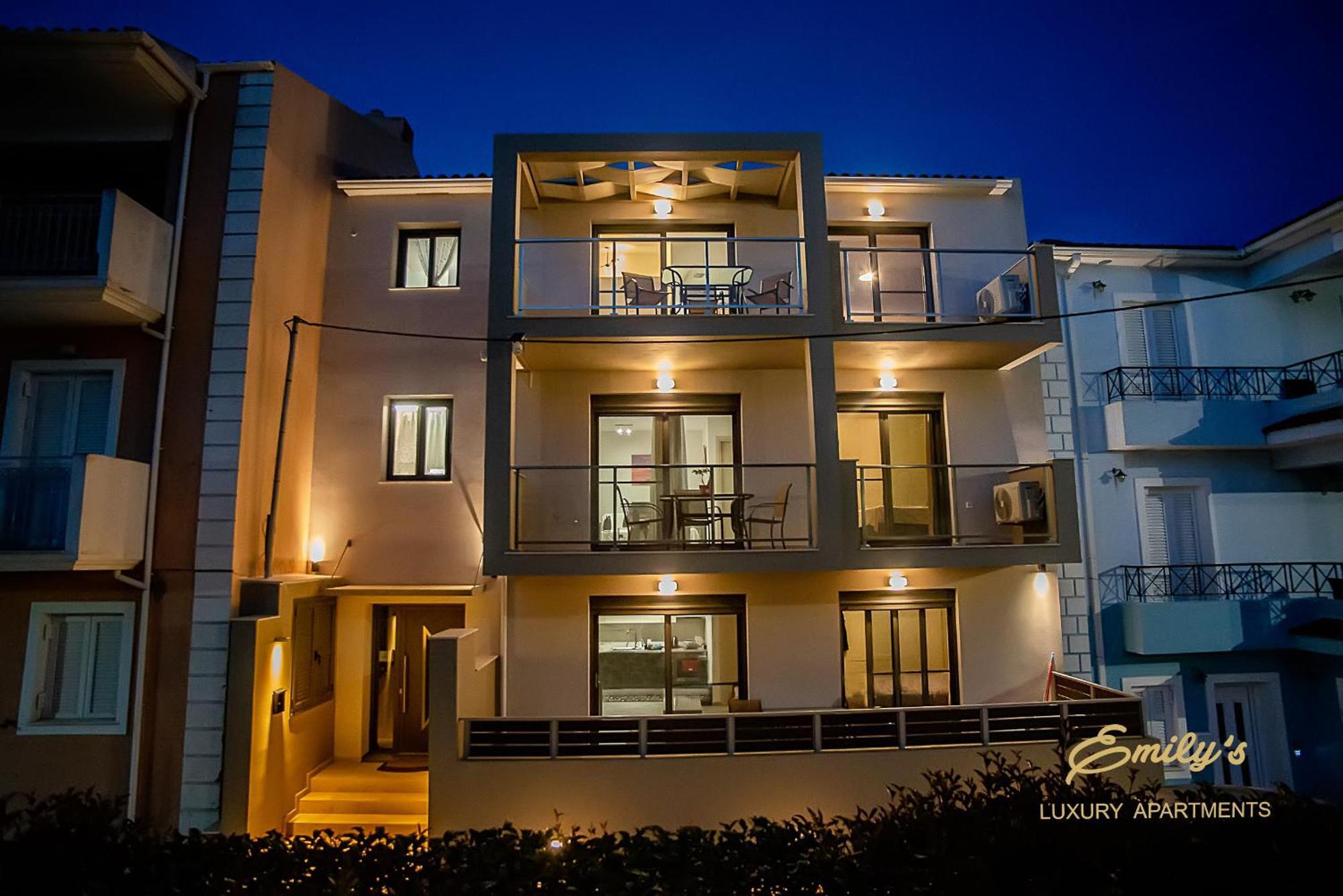 Emily'S Luxury Apartments Argostoli  Buitenkant foto
