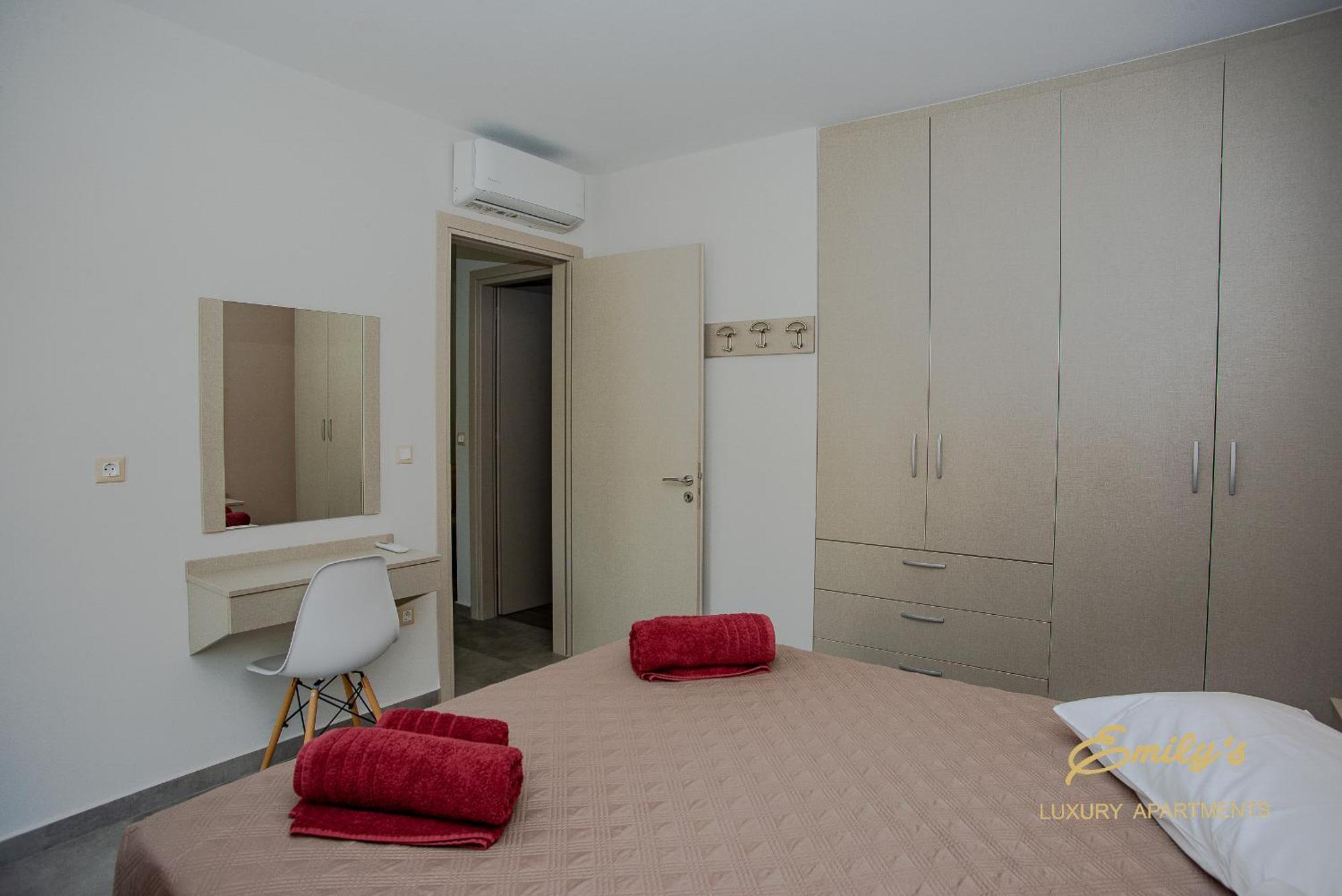 Emily'S Luxury Apartments Argostoli  Buitenkant foto
