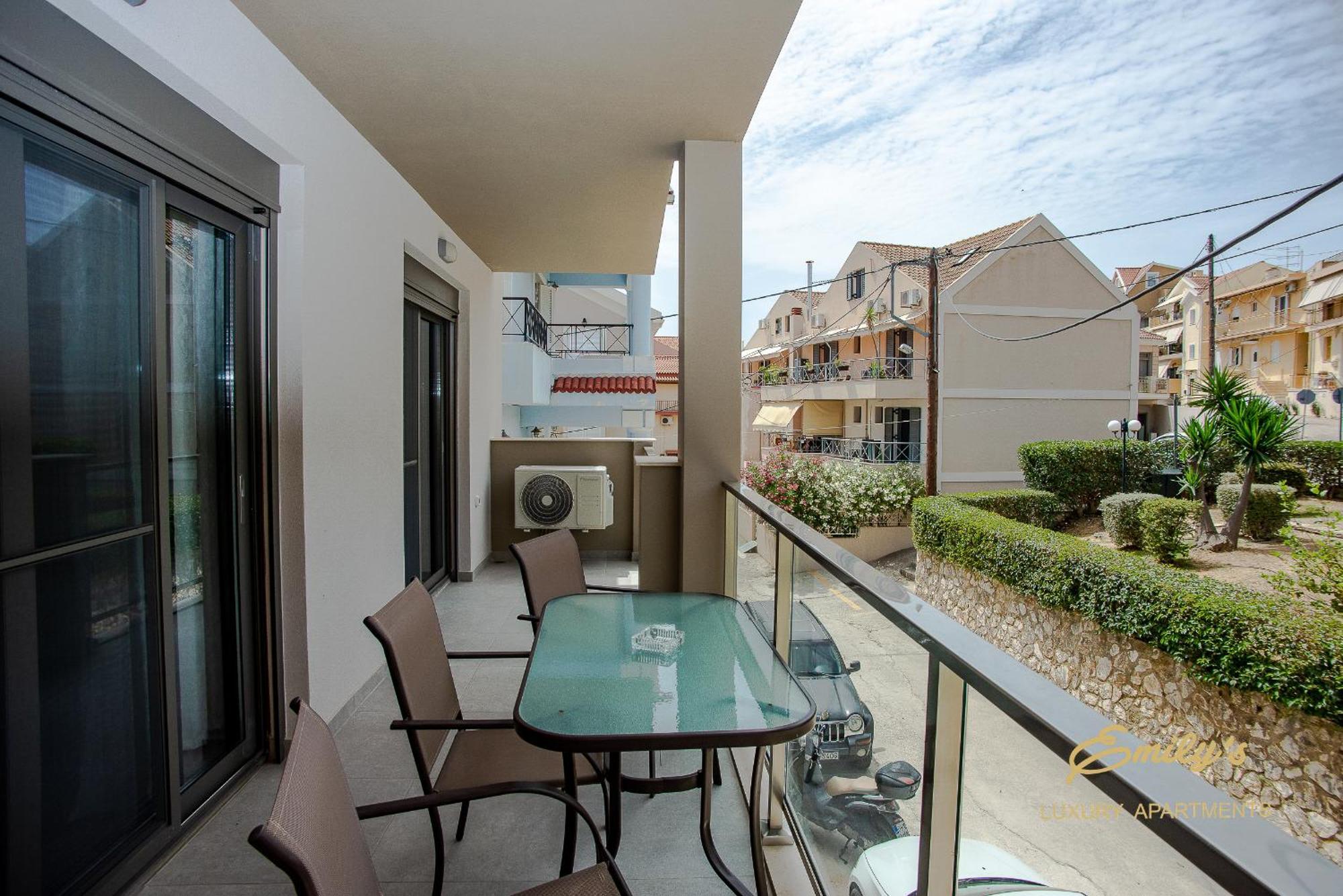 Emily'S Luxury Apartments Argostoli  Buitenkant foto